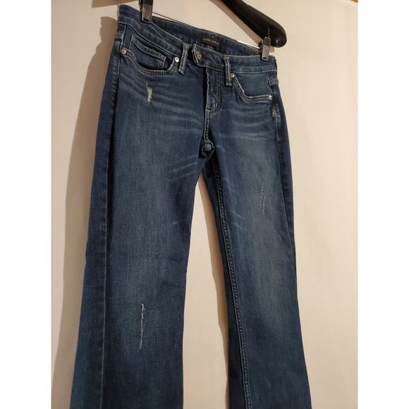 Silver Women's Tuesday Slim Boot Distressed Jeans Size 28 Low Rise Medium Wash - Picture 3 of 12